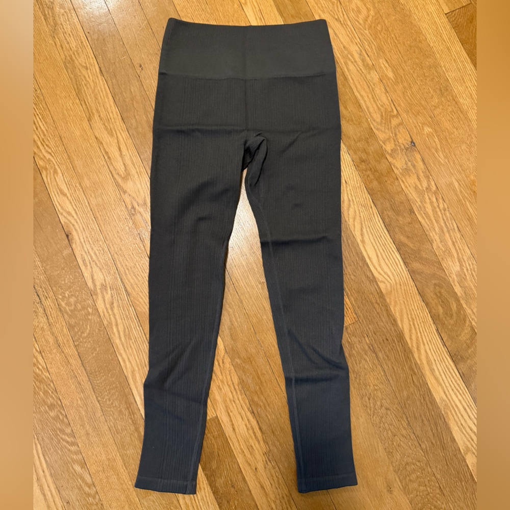 Fabletics Seamless Ribbed Legging - image 1